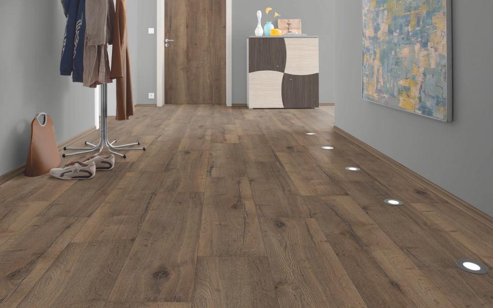 Luna martie vine cu o nouă promoție la parchetul EGGER